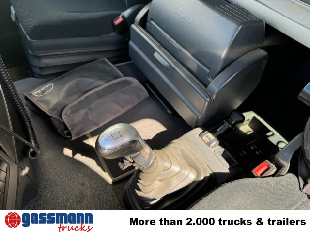 MAN TGS 26.540 6X4 BL, Intarder, Kran Epsilon - Rönkszállító teherautó, Darus autó: 5 kép. MAN TGS 26.540 6X4 BL, Intarder, Kran Epsilon - Rönkszállító teherautó, Darus autó: 5 kép.