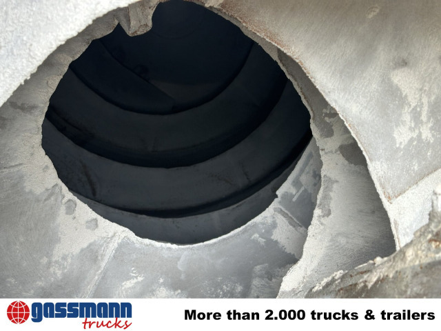 MAN TGS 32.400 8x4 BB, Stetter ca. 9m³ - Betonmixer: 3 kép. MAN TGS 32.400 8x4 BB, Stetter ca. 9m³ - Betonmixer: 3 kép.