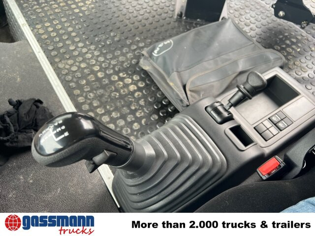 MAN TGS 33.360/440 6x4 BB, Häckslerkabine, NMV - Alvaz teherautó: 5 kép. MAN TGS 33.360/440 6x4 BB, Häckslerkabine, NMV - Alvaz teherautó: 5 kép.