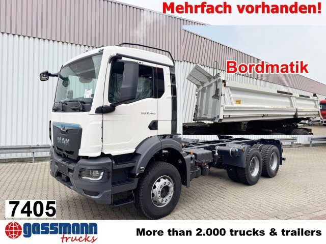 MAN TGS 33.440 6x4 BB, Bordmatik, mehrfach - Billenőplatós teherautó: 1 kép. MAN TGS 33.440 6x4 BB, Bordmatik, mehrfach - Billenőplatós teherautó: 1 kép.