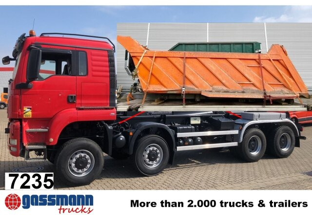 MAN TGS 41.480 8X8 BB, Bender Stahlmulde ca. 18m³, - Alvaz teherautó: 1 kép. MAN TGS 41.480 8X8 BB, Bender Stahlmulde ca. 18m³, - Alvaz teherautó: 1 kép.