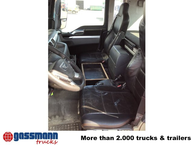 MAN TGS 41.480 8X8 BB, Bender Stahlmulde ca. 18m³, - Alvaz teherautó: 4 kép. MAN TGS 41.480 8X8 BB, Bender Stahlmulde ca. 18m³, - Alvaz teherautó: 4 kép.