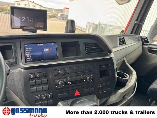 MAN TGX 26.470 6X2-4 BL, VDL 21-S 6200 Abrollkipper - Horgos rakodó teherautó: 4 kép. MAN TGX 26.470 6X2-4 BL, VDL 21-S 6200 Abrollkipper - Horgos rakodó teherautó: 4 kép.