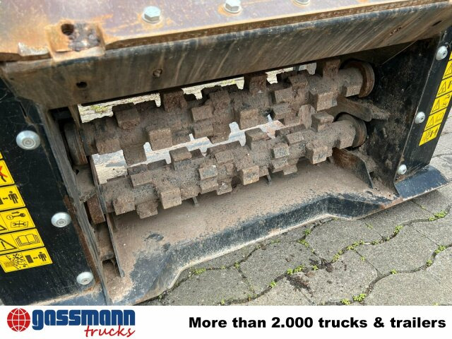 MB-HDS 214 Schaufelseperator - Kanál - Építőipari gépek: 2 kép. MB-HDS 214 Schaufelseperator - Kanál - Építőipari gépek: 2 kép.