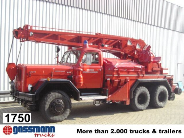 Magirus Deutz MAGIRUS URANUS 250D22 KW 16 Feuerwehr Kranwagen - Tűzoltóautó, Darus autó: 1 kép. Magirus Deutz MAGIRUS URANUS 250D22 KW 16 Feuerwehr Kranwagen - Tűzoltóautó, Darus autó: 1 kép.
