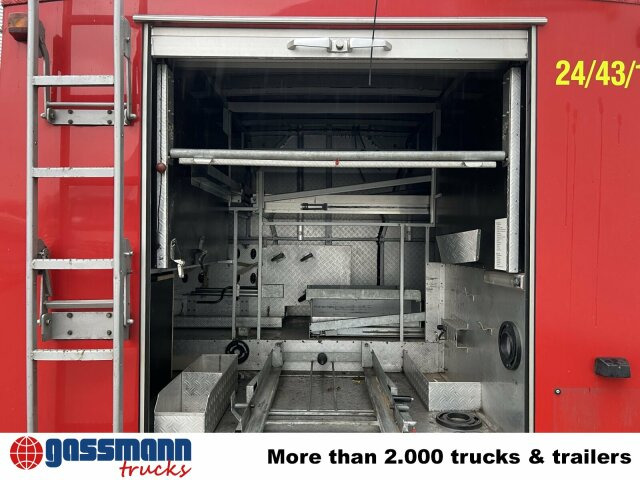 Mercedes-Benz 709 D 4x2 Doka, LF 8 - Tűzoltóautó: 5 kép. Mercedes-Benz 709 D 4x2 Doka, LF 8 - Tűzoltóautó: 5 kép.