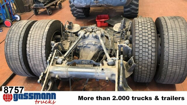 Mercedes-Benz Actros 13t Hinterachse luftgefedert - Hátsó tengely - Teherautó: 1 kép. Mercedes-Benz Actros 13t Hinterachse luftgefedert - Hátsó tengely - Teherautó: 1 kép.