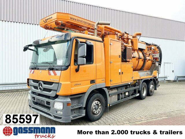 Mercedes-Benz Actros 2544 L 6x2, Lenkachse, Kroll - Utcaseprő gép: 1 kép. Mercedes-Benz Actros 2544 L 6x2, Lenkachse, Kroll - Utcaseprő gép: 1 kép.