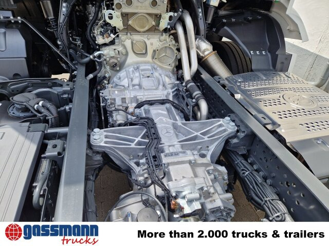 Mercedes-Benz Actros 2553 LL 6x2/46, Retarder, Liftachse, - Horgos rakodó teherautó: 2 kép. Mercedes-Benz Actros 2553 LL 6x2/46, Retarder, Liftachse, - Horgos rakodó teherautó: 2 kép.