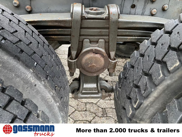 Mercedes-Benz Actros 2641 6x4 - Horgos rakodó teherautó: 2 kép. Mercedes-Benz Actros 2641 6x4 - Horgos rakodó teherautó: 2 kép.