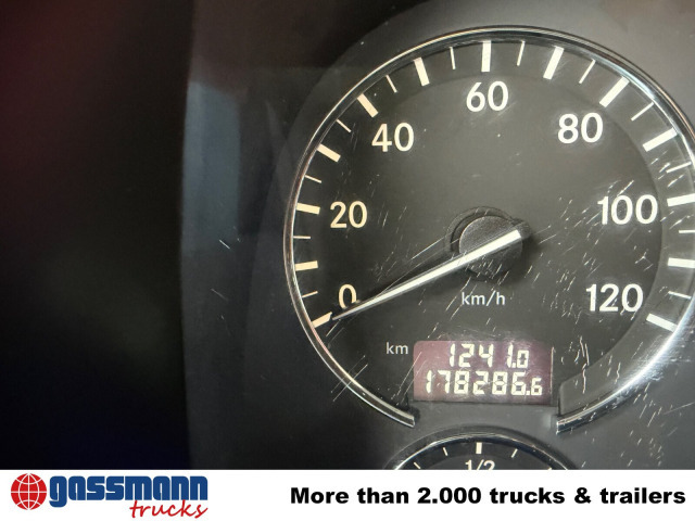 Mercedes-Benz Actros 2641 6x4 - Horgos rakodó teherautó: 2 kép. Mercedes-Benz Actros 2641 6x4 - Horgos rakodó teherautó: 2 kép.