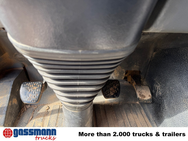 Mercedes-Benz Actros 2646 K 6x4, Retarder - Alvaz teherautó: 4 kép. Mercedes-Benz Actros 2646 K 6x4, Retarder - Alvaz teherautó: 4 kép.