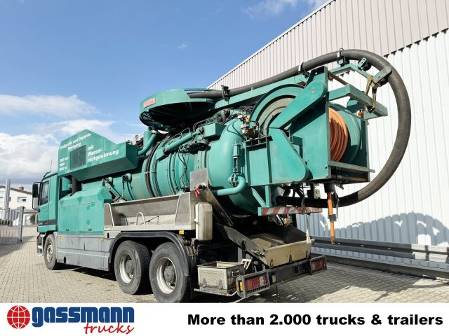 Mercedes-Benz Actros 3348 6x4, V8, Kroll Saug-/Spülwagen ca. - Utcaseprő gép: 3 kép. Mercedes-Benz Actros 3348 6x4, V8, Kroll Saug-/Spülwagen ca. - Utcaseprő gép: 3 kép.