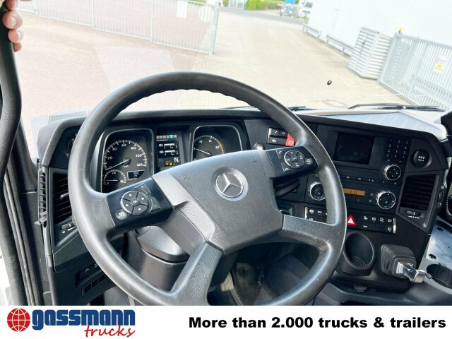 Mercedes-Benz Actros 3551 L 8x2/4, Vorlauflenkachse, - Alvaz teherautó: 3 kép. Mercedes-Benz Actros 3551 L 8x2/4, Vorlauflenkachse, - Alvaz teherautó: 3 kép.