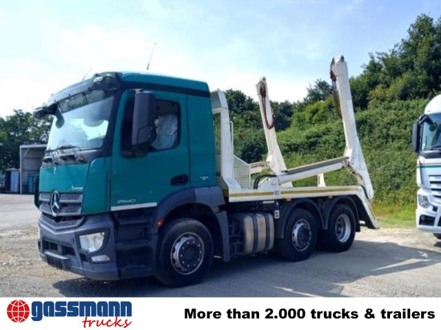 Mercedes-Benz Antos 2540 L 6x2, Teleabsetzer - Konténerszállító: 4 kép. Mercedes-Benz Antos 2540 L 6x2, Teleabsetzer - Konténerszállító: 4 kép.