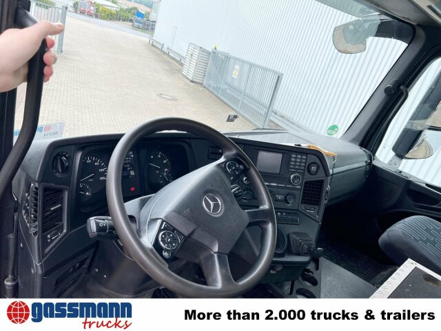 Mercedes-Benz Arocs 1840 K 4x2 - Billenőplatós teherautó: 4 kép. Mercedes-Benz Arocs 1840 K 4x2 - Billenőplatós teherautó: 4 kép.