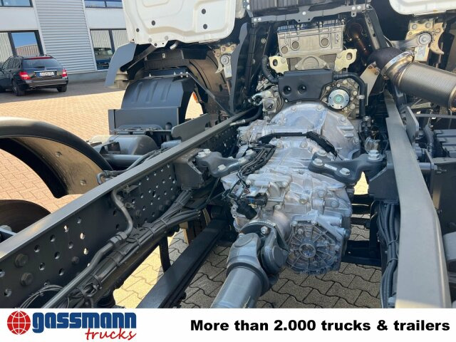 Új Alvaz teherautó Mercedes-Benz Arocs 3240 8x4: 11 kép.