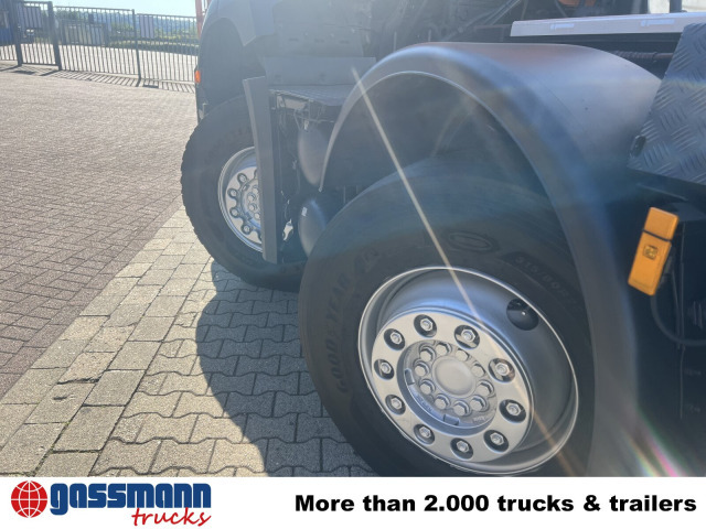 Mercedes-Benz Arocs 3243 LK 8x4/4, Motorabtrieb - Horgos rakodó teherautó: 2 kép. Mercedes-Benz Arocs 3243 LK 8x4/4, Motorabtrieb - Horgos rakodó teherautó: 2 kép.