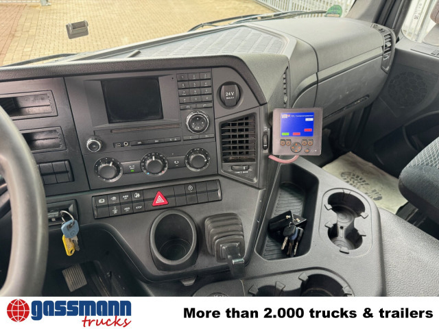 Mercedes-Benz Arocs 3243 LK 8x4/4, Motorabtrieb - Horgos rakodó teherautó: 5 kép. Mercedes-Benz Arocs 3243 LK 8x4/4, Motorabtrieb - Horgos rakodó teherautó: 5 kép.