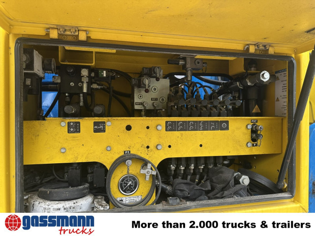 Mercedes-Benz Arocs 3246 B 8x4 Stetter Mischer 7m³, Pumpe 25m - Betonpumpa: 5 kép. Mercedes-Benz Arocs 3246 B 8x4 Stetter Mischer 7m³, Pumpe 25m - Betonpumpa: 5 kép.