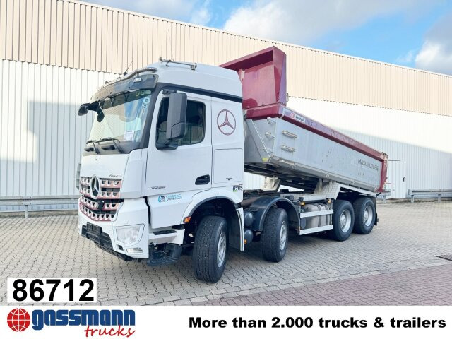 Mercedes-Benz Arocs 3258 LK 8x4/4, Retarder, Stahlmulde ca. - Dömper: 1 kép. Mercedes-Benz Arocs 3258 LK 8x4/4, Retarder, Stahlmulde ca. - Dömper: 1 kép.