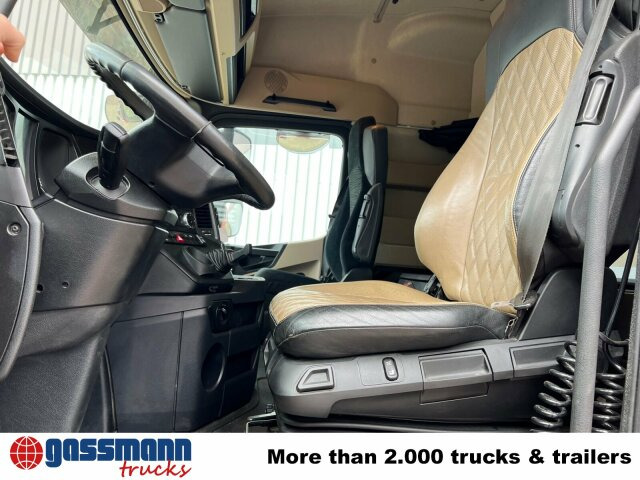 Mercedes-Benz Arocs 3263 8x4/4, Retarder, Stahlmulde ca.14m³, - Billenőplatós teherautó: 4 kép. Mercedes-Benz Arocs 3263 8x4/4, Retarder, Stahlmulde ca.14m³, - Billenőplatós teherautó: 4 kép.