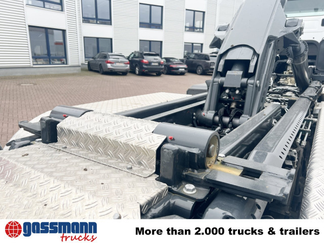 Mercedes-Benz Arocs 4142/48 8x4/4, Grounder, Meiller RS26 - Horgos rakodó teherautó: 2 kép. Mercedes-Benz Arocs 4142/48 8x4/4, Grounder, Meiller RS26 - Horgos rakodó teherautó: 2 kép.