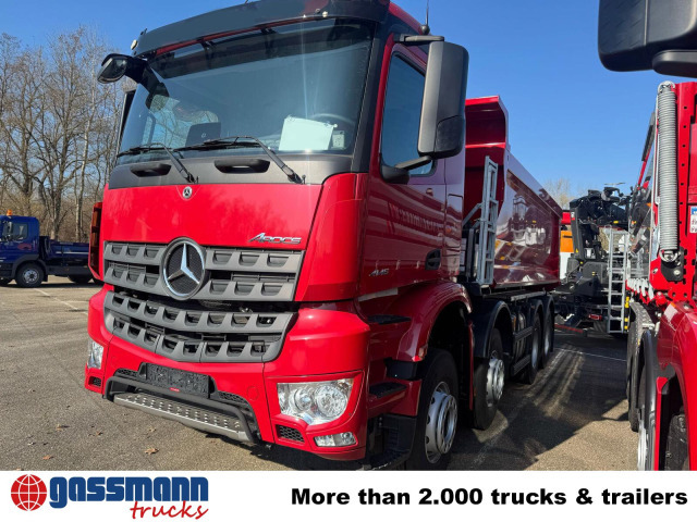 Mercedes-Benz Arocs 4145 K 8x4/4, Grounder, MultimediaCockpit, - Dömper: 2 kép. Mercedes-Benz Arocs 4145 K 8x4/4, Grounder, MultimediaCockpit, - Dömper: 2 kép.