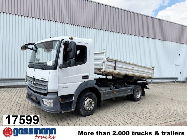Mercedes-Benz Atego 1223 K 4x2, 2x AHK - Billenőplatós teherautó: 1 kép. Mercedes-Benz Atego 1223 K 4x2, 2x AHK - Billenőplatós teherautó: 1 kép.