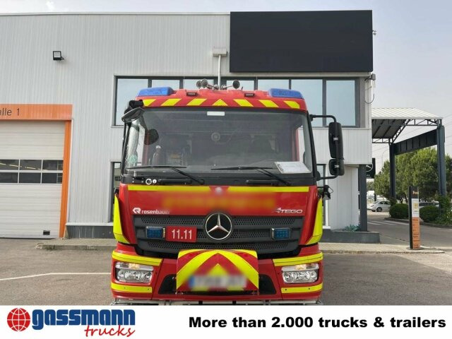 Mercedes-Benz Atego 1530 AF 4x4, Rosenbauer TLF, Retarder - Tűzoltóautó: 2 kép. Mercedes-Benz Atego 1530 AF 4x4, Rosenbauer TLF, Retarder - Tűzoltóautó: 2 kép.