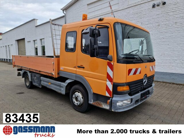 Mercedes-Benz Atego 815 4x2, 2x AHK - Platós teherautó: 1 kép. Mercedes-Benz Atego 815 4x2, 2x AHK - Platós teherautó: 1 kép.