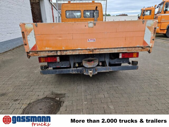 Mercedes-Benz Atego 815 4x2, 2x AHK - Platós teherautó: 2 kép. Mercedes-Benz Atego 815 4x2, 2x AHK - Platós teherautó: 2 kép.
