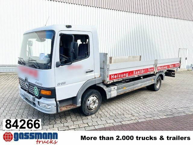 Mercedes-Benz Atego 818 4x2 - Platós teherautó: 1 kép. Mercedes-Benz Atego 818 4x2 - Platós teherautó: 1 kép.