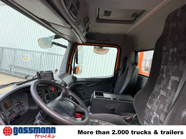 Mercedes-Benz Atego 818 4x2 mit LBW BÄR - Platós teherautó: 4 kép. Mercedes-Benz Atego 818 4x2 mit LBW BÄR - Platós teherautó: 4 kép.