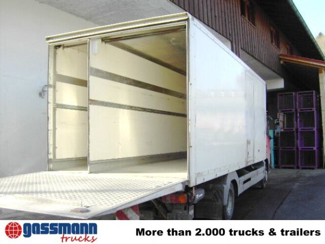 Mercedes-Benz Atego 818 L 4x2, Ersatzteilträger! - Dobozos felépítményű teherautó: 2 kép. Mercedes-Benz Atego 818 L 4x2, Ersatzteilträger! - Dobozos felépítményű teherautó: 2 kép.