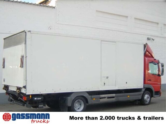 Mercedes-Benz Atego 818 L 4x2, Ersatzteilträger! - Dobozos felépítményű teherautó: 4 kép. Mercedes-Benz Atego 818 L 4x2, Ersatzteilträger! - Dobozos felépítményű teherautó: 4 kép.