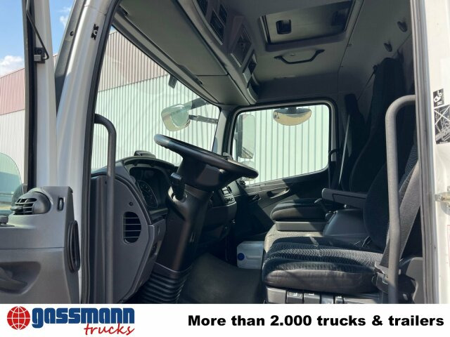 Mercedes-Benz Atego 818 L 4x2 mit Sörensen LBW - Platós teherautó: 3 kép. Mercedes-Benz Atego 818 L 4x2 mit Sörensen LBW - Platós teherautó: 3 kép.