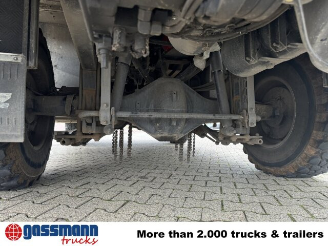 Mercedes-Benz Atego 925 4x4, Seilwinde, Einzelbereifung, - Mentőautó: 2 kép. Mercedes-Benz Atego 925 4x4, Seilwinde, Einzelbereifung, - Mentőautó: 2 kép.