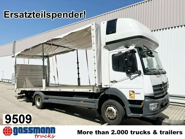 Mercedes-Benz Atego S-Fahrerhaus mit Topsleeper - Fülke - Teherautó: 1 kép. Mercedes-Benz Atego S-Fahrerhaus mit Topsleeper - Fülke - Teherautó: 1 kép.