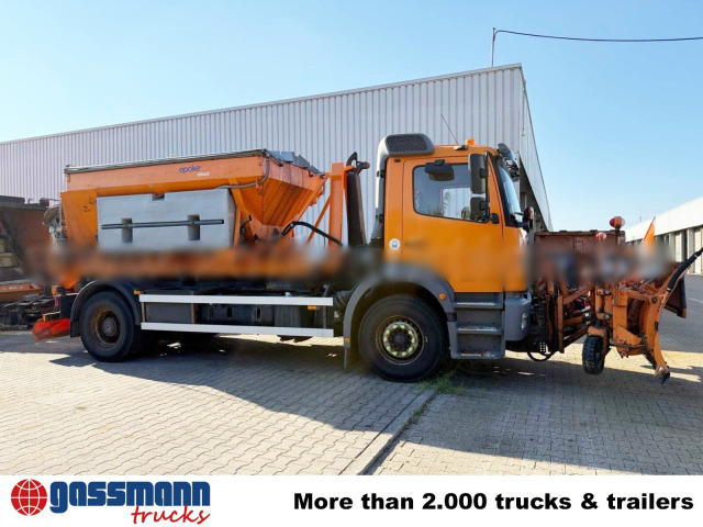 Mercedes-Benz Axor 1824 L 4x2, Motorabtrieb, - Horgos rakodó teherautó: 2 kép. Mercedes-Benz Axor 1824 L 4x2, Motorabtrieb, - Horgos rakodó teherautó: 2 kép.