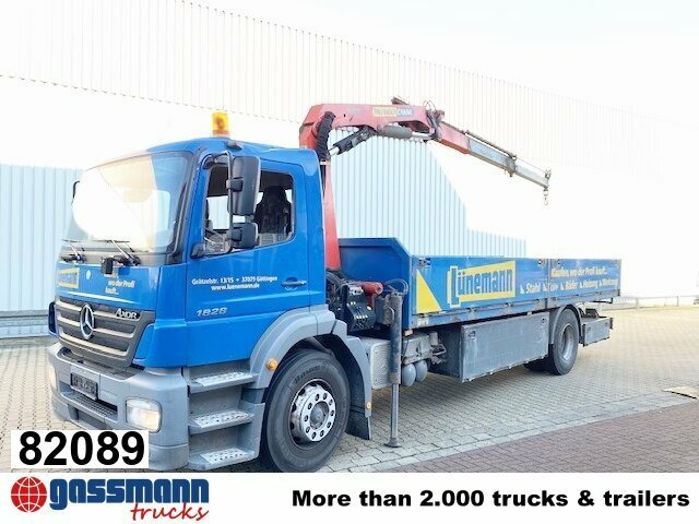 Mercedes-Benz Axor 1828 L 4x2 mit Kran Palfinger PK 9501, Funk - Platós teherautó, Darus autó: 1 kép. Mercedes-Benz Axor 1828 L 4x2 mit Kran Palfinger PK 9501, Funk - Platós teherautó, Darus autó: 1 kép.