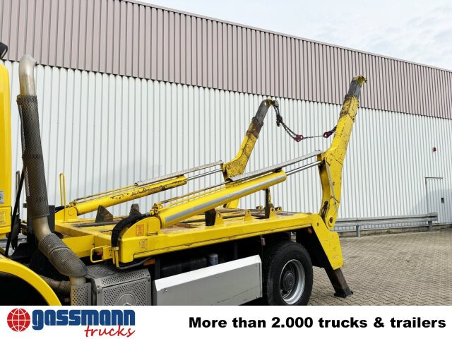 Mercedes-Benz Axor 1833 K 4x2, Gergen TAK 20 Tele-Absetzer - Konténerszállító: 2 kép. Mercedes-Benz Axor 1833 K 4x2, Gergen TAK 20 Tele-Absetzer - Konténerszállító: 2 kép.