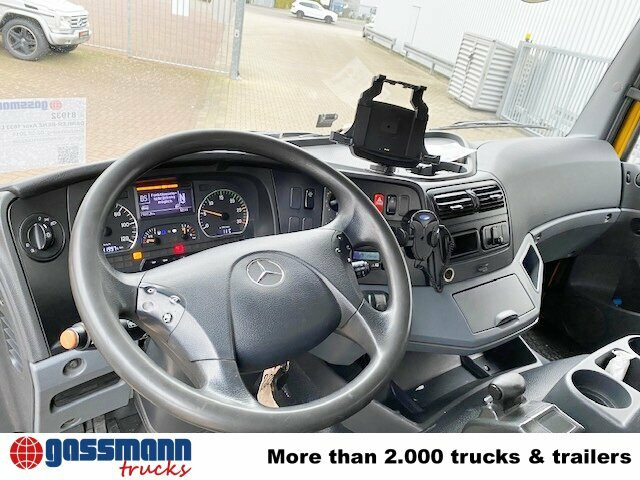 Mercedes-Benz Axor 1833 L 4x2 mit Heckkran Hiab XS 133 K-2 - Platós teherautó, Darus autó: 3 kép. Mercedes-Benz Axor 1833 L 4x2 mit Heckkran Hiab XS 133 K-2 - Platós teherautó, Darus autó: 3 kép.
