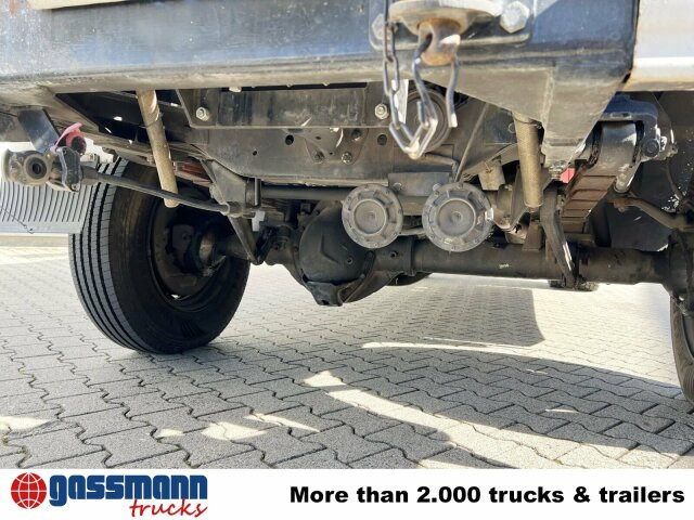 Mercedes-Benz LAF 1113 B 4x4 Doka, LF 16 TS - Tűzoltóautó: 3 kép. Mercedes-Benz LAF 1113 B 4x4 Doka, LF 16 TS - Tűzoltóautó: 3 kép.