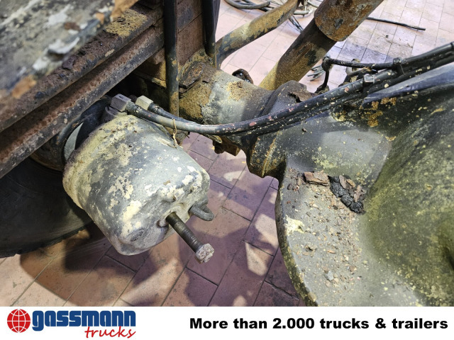 Mercedes-Benz LK 817, 5,7t Hinterachse - Hátsó tengely - Teherautó: 5 kép. Mercedes-Benz LK 817, 5,7t Hinterachse - Hátsó tengely - Teherautó: 5 kép.