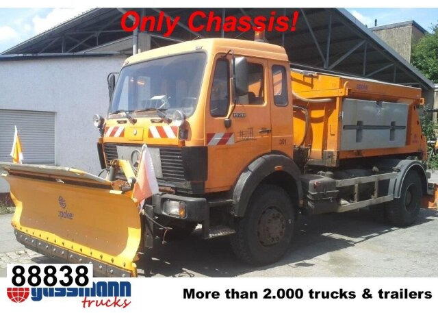 Mercedes-Benz NG 1928 A 4x4, V8-Motor, Winterdienstaustattung - Alvaz teherautó: 1 kép. Mercedes-Benz NG 1928 A 4x4, V8-Motor, Winterdienstaustattung - Alvaz teherautó: 1 kép.