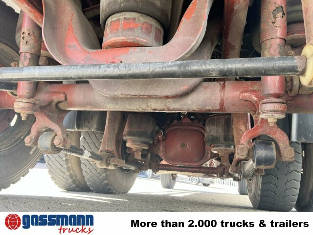 Mercedes-Benz SK 2435 L 6x2, V8 - Platós teherautó: 2 kép. Mercedes-Benz SK 2435 L 6x2, V8 - Platós teherautó: 2 kép.