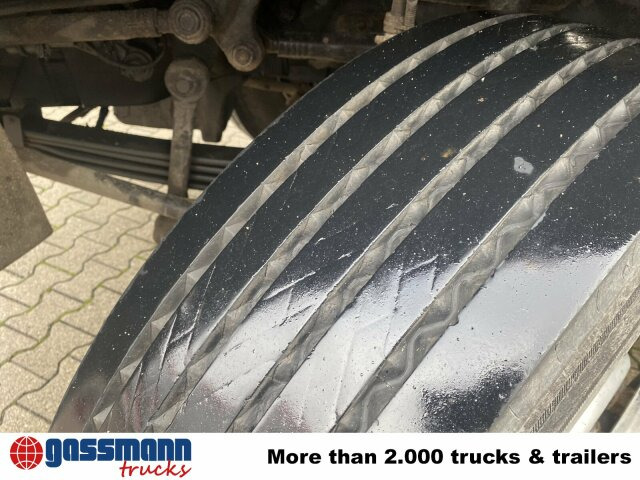 Mercedes-Benz SK II 3234 B 8x4/4, LT Betonmischer, - Betonmixer: 3 kép. Mercedes-Benz SK II 3234 B 8x4/4, LT Betonmischer, - Betonmixer: 3 kép.