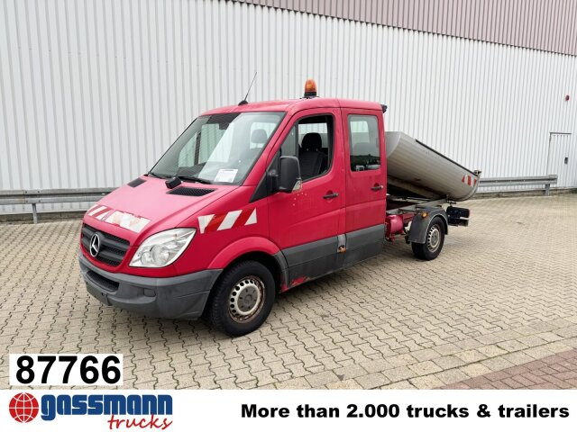 Mercedes-Benz Sprinter 310 CDI 4x2 Doka, Hinterkipper - Dömper: 1 kép. Mercedes-Benz Sprinter 310 CDI 4x2 Doka, Hinterkipper - Dömper: 1 kép.