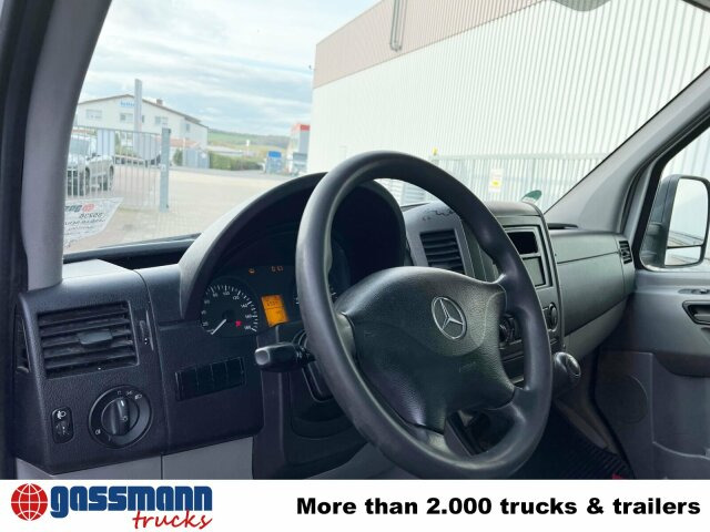 Mercedes-Benz Sprinter 313 CDI 4x2, 5x Vorhanden! - Furgon: 2 kép. Mercedes-Benz Sprinter 313 CDI 4x2, 5x Vorhanden! - Furgon: 2 kép.